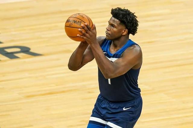 更是教练 更是教练